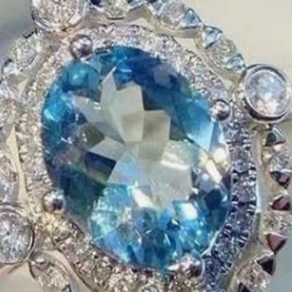 Retro Neiman Marcus Sterling silver Blue & White Topaz Size 7 main image 2
